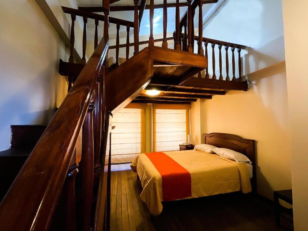 ホテル Casa Bonita Colonial カハマルカ エクステリア 写真